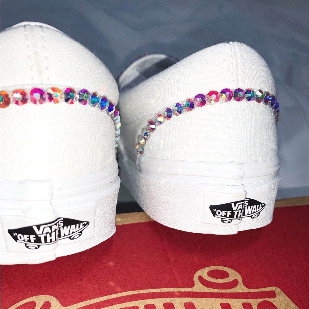Custom vans - Picture 5 of 7